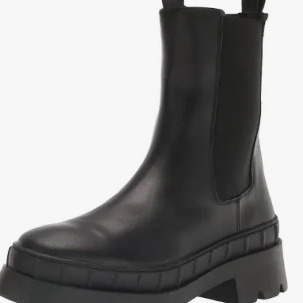 Steve Madden Barclay boot size 8